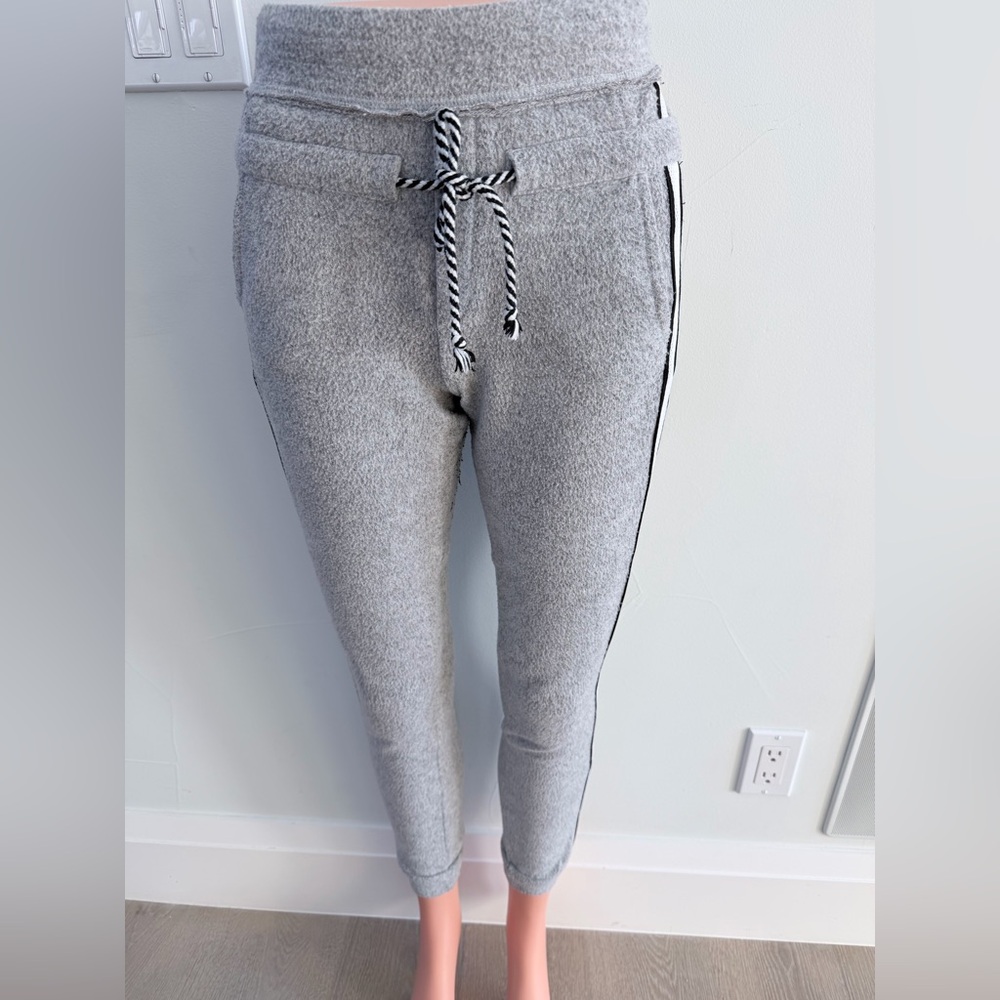New Y2K Gym Lounge Fitness Yoga Pilates Gray  Jogger Pants size S